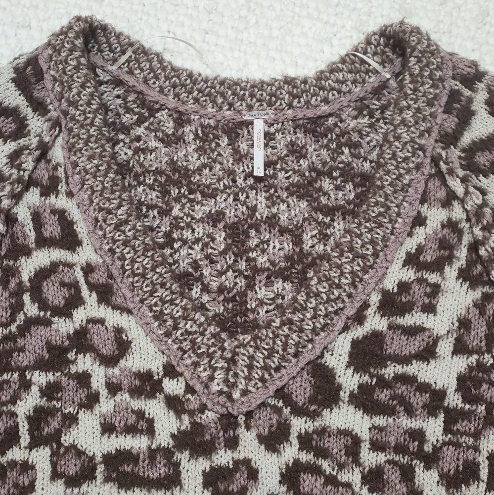 FREE PEOPLE Little Animal Pullover Knit Sweater In Grey Antler Combo Size XL - Picture 8 of 13